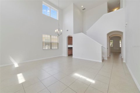 Villa ou maison à vendre à Orlando, Floride: 4 chambres, 251.21 m2 № 1376996 - photo 2