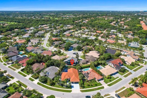 Villa ou maison à vendre à Palm Beach Gardens, Floride: 4 chambres, 226.31 m2 № 1129166 - photo 2