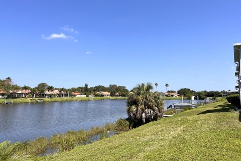 Copropriété à vendre à Delray Beach, Floride: 2 chambres, 124.02 m2 № 1116675 - photo 1