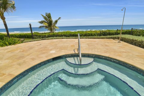 Copropriété à vendre à Boca Raton, Floride: 2 chambres, 134.34 m2 № 1104676 - photo 10