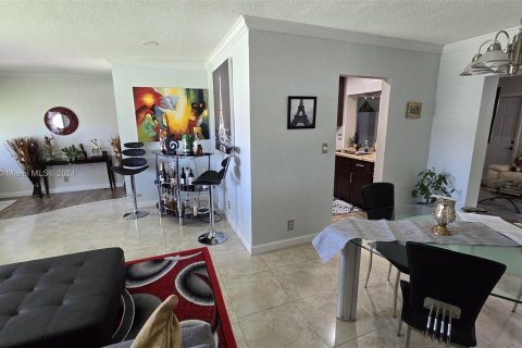 Casa en venta en Tamarac, Florida, 2 dormitorios, 153.66 m2 № 1292094 - foto 25