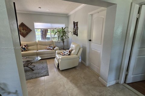 Casa en venta en Tamarac, Florida, 2 dormitorios, 153.66 m2 № 1292094 - foto 18