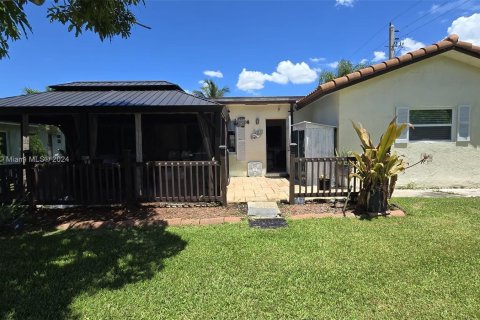 Casa en venta en Tamarac, Florida, 2 dormitorios, 153.66 m2 № 1292094 - foto 10