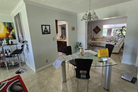 Casa en venta en Tamarac, Florida, 2 dormitorios, 153.66 m2 № 1292094 - foto 26