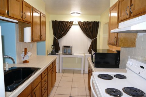 Villa ou maison à vendre à Okeechobee, Floride: 3 chambres, 164.9 m2 № 950228 - photo 27