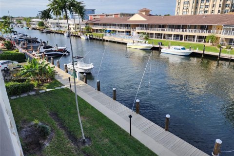 Copropriété à vendre à Fort Lauderdale, Floride: 1 chambre, 69.4 m2 № 1369066 - photo 4