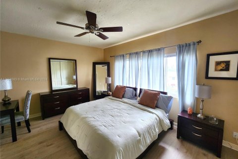 Copropriété à vendre à Fort Lauderdale, Floride: 1 chambre, 69.4 m2 № 1369066 - photo 19