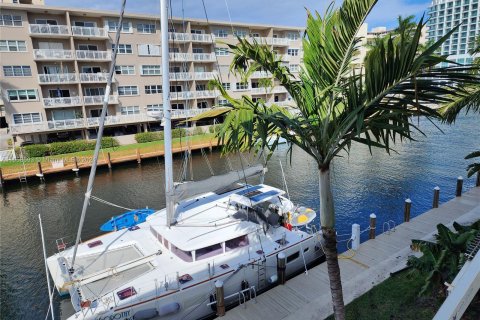 Copropriété à vendre à Fort Lauderdale, Floride: 1 chambre, 69.4 m2 № 1369066 - photo 5