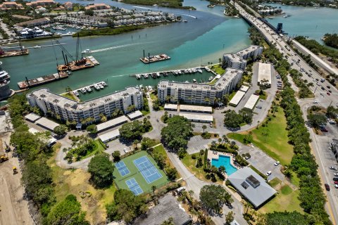 Condominio en venta en Jupiter, Florida, 2 dormitorios, 120.77 m2 № 1168935 - foto 4