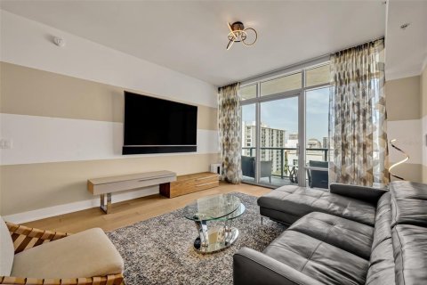 Condominio en venta en Orlando, Florida, 2 dormitorios, 163.97 m2 № 1301867 - foto 14