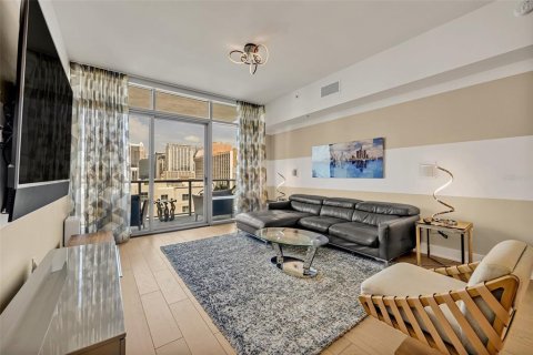 Copropriété à vendre à Orlando, Floride: 2 chambres, 163.97 m2 № 1301867 - photo 15