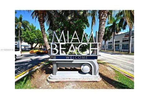 Copropriété à vendre à Miami Beach, Floride: 37.44 m2 № 1101908 - photo 9