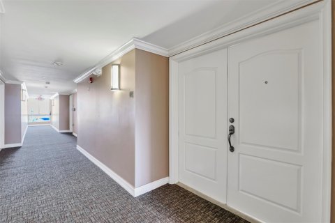 Copropriété à vendre à Deerfield Beach, Floride: 3 chambres, 187.76 m2 № 1142239 - photo 11