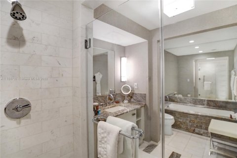 Condominio en venta en Fort Lauderdale, Florida, 1 dormitorio, 59.55 m2 № 5361 - foto 25