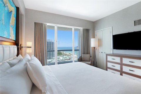 Condominio en venta en Fort Lauderdale, Florida, 1 dormitorio, 59.55 m2 № 5361 - foto 19