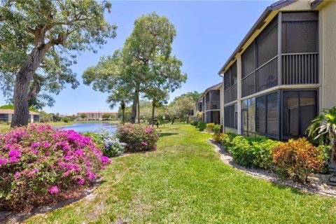 Condominio en venta en Deerfield Beach, Florida, 2 dormitorios № 732972 - foto 6
