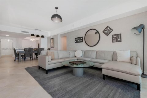 Condo in Aventura, Florida, 3 bedrooms  № 1419882 - photo 19