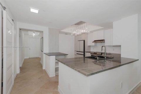 Condo in Aventura, Florida, 3 bedrooms  № 1419882 - photo 9