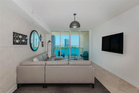 Condo in Aventura, Florida, 3 bedrooms  № 1419882 - photo 16