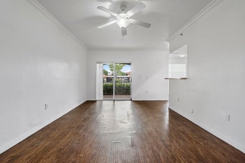 Condominio en venta en Pembroke Pines, Florida, 2 dormitorios, 104.98 m2 № 1231328 - foto 2