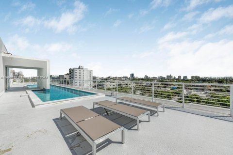 Copropriété à louer à Miami Beach, Floride: 2 chambres, 116.69 m2 № 1365578 - photo 26