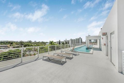 Copropriété à louer à Miami Beach, Floride: 2 chambres, 116.69 m2 № 1365578 - photo 27