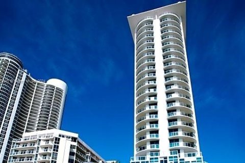 Condo in Sunny Isles Beach, Florida, 2 bedrooms  № 1269992 - photo 16