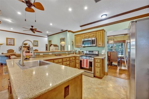 Casa en venta en Oviedo, Florida, 6 dormitorios, 388.89 m2 № 1399213 - foto 9