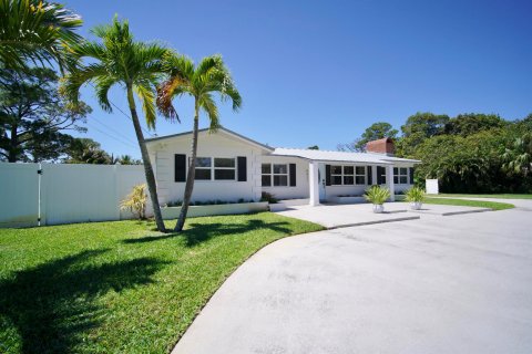 Villa ou maison à vendre à Palm Beach Gardens, Floride: 3 chambres, 188.31 m2 № 1104321 - photo 2