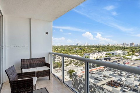 Condo in Miami Beach, Florida, 2 bedrooms  № 1184328 - photo 5