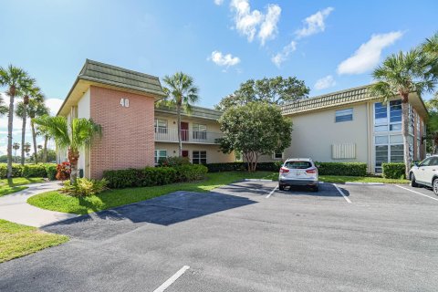 Condo in Vero Beach, Florida, 2 bedrooms  № 1163047 - photo 24