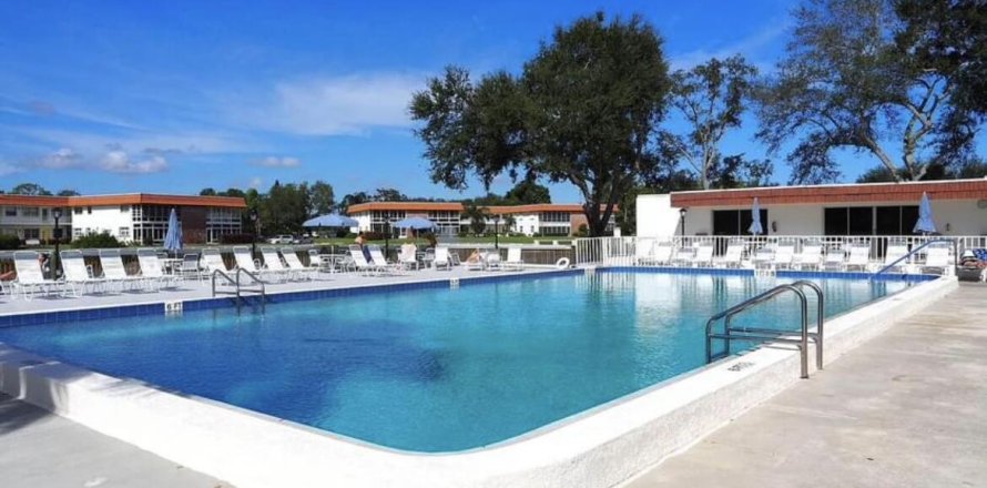 Condo à Stuart, Floride, 2 chambres  № 1222333