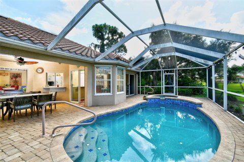 Villa ou maison à vendre à Punta Gorda, Floride: 3 chambres, 151.9 m2 № 1277210 - photo 29