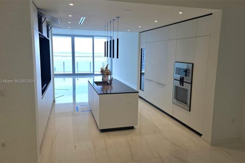 Condominio en venta en Miami, Florida, 4 dormitorios № 1369254 - foto 11