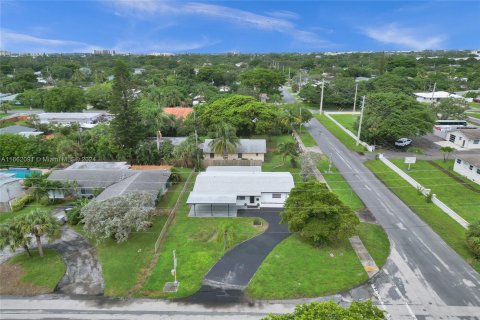 Villa ou maison à vendre à Pompano Beach, Floride: 4 chambres, 138.33 m2 № 1369253 - photo 5