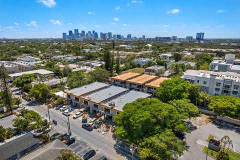 Touwnhouse à vendre à Fort Lauderdale, Floride: 3 chambres, 235.23 m2 № 1365902 - photo 8