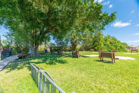 Copropriété à vendre à Stuart, Floride: 2 chambres, 110.37 m2 № 984234 - photo 25