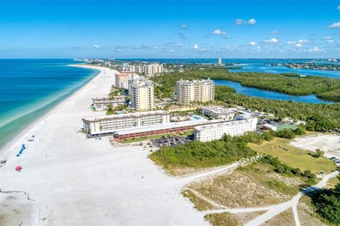 Condo in Sarasota, Florida, 2 bedrooms  № 214507 - photo 1