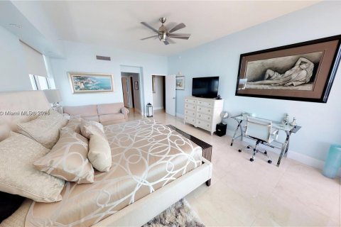 Condo in Aventura, Florida, 3 bedrooms  № 1271537 - photo 4