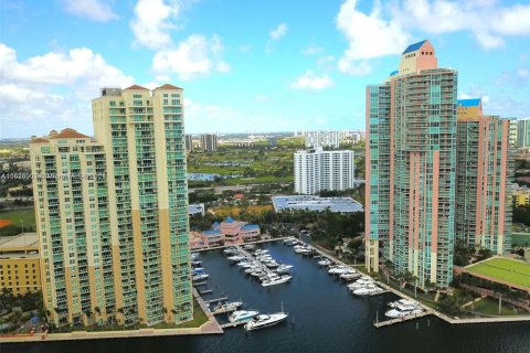 Condo in Aventura, Florida, 3 bedrooms  № 1271537 - photo 6