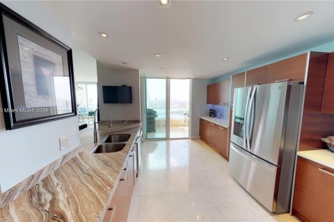 Copropriété à vendre à Aventura, Floride: 3 chambres, 277.59 m2 № 1271537 - photo 13