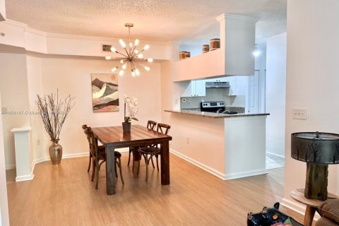 Condo in Sunny Isles Beach, Florida, 1 bedroom  № 1271161 - photo 19