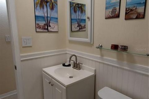 Copropriété à vendre à New Port Richey, Floride: 1 chambre, 62.43 m2 № 1249885 - photo 15