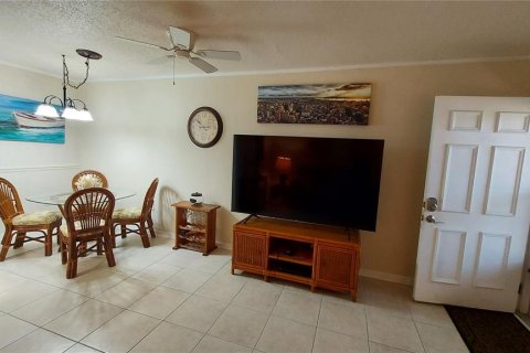 Copropriété à vendre à New Port Richey, Floride: 1 chambre, 62.43 m2 № 1249885 - photo 7