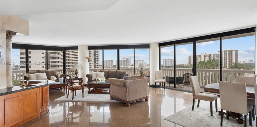 Condo in Aventura, Florida, 4 bedrooms  № 1268780