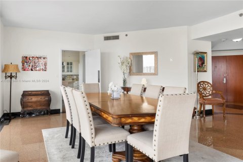 Condo in Aventura, Florida, 4 bedrooms  № 1268780 - photo 5