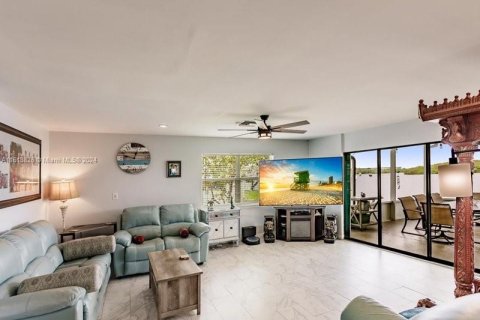 Villa ou maison à vendre à Stuart, Floride: 3 chambres, 270.53 m2 № 1268832 - photo 7