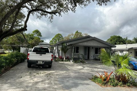 Villa ou maison à vendre à Dania Beach, Floride: 3 chambres, 124.86 m2 № 584191 - photo 18