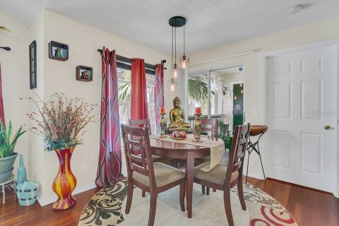 Condo in Orlando, Florida, 2 bedrooms  № 1364722 - photo 7