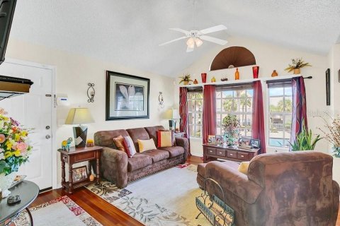 Copropriété à vendre à Orlando, Floride: 2 chambres, 86.77 m2 № 1364722 - photo 3